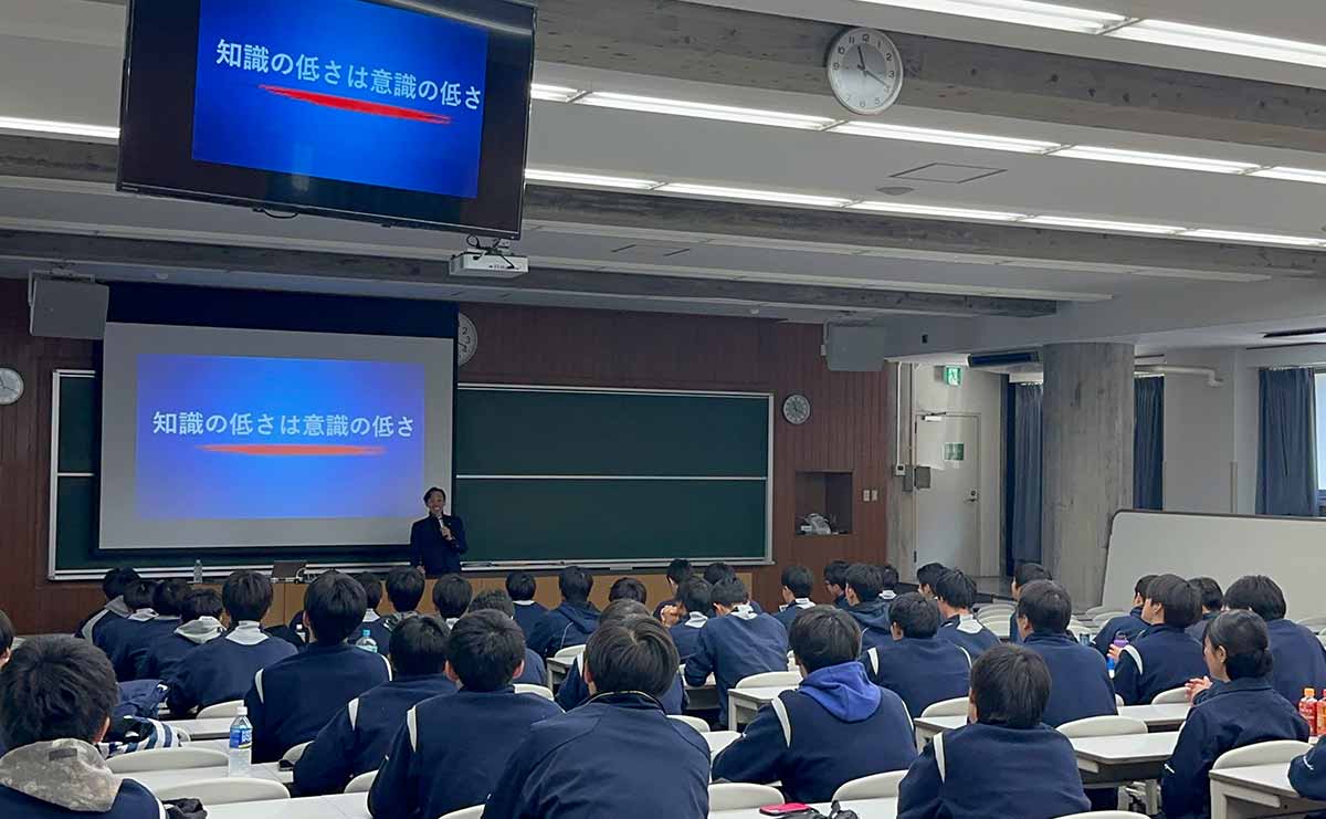 京都大学にて