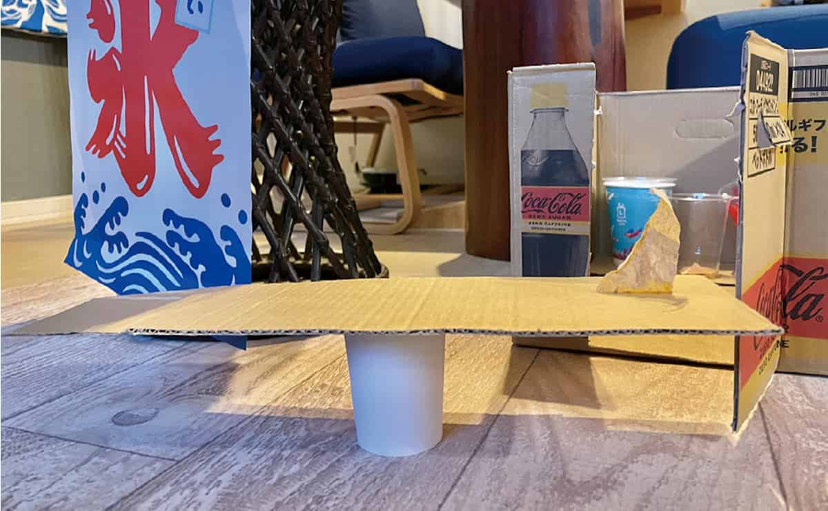 美術教師が娘の工作を見て感じた「想像力がいかにも乏しい作品」の豊かさ