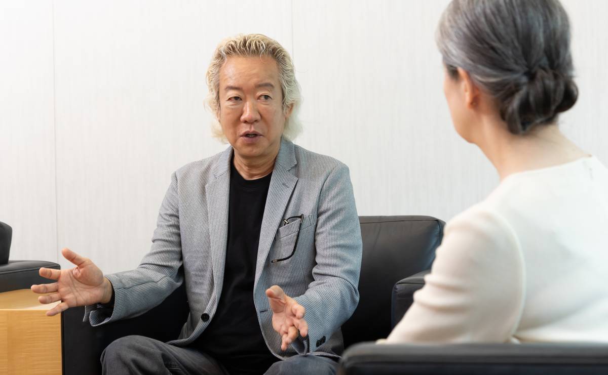 連続起業家として多くの事業を手掛けてきた福田淳氏