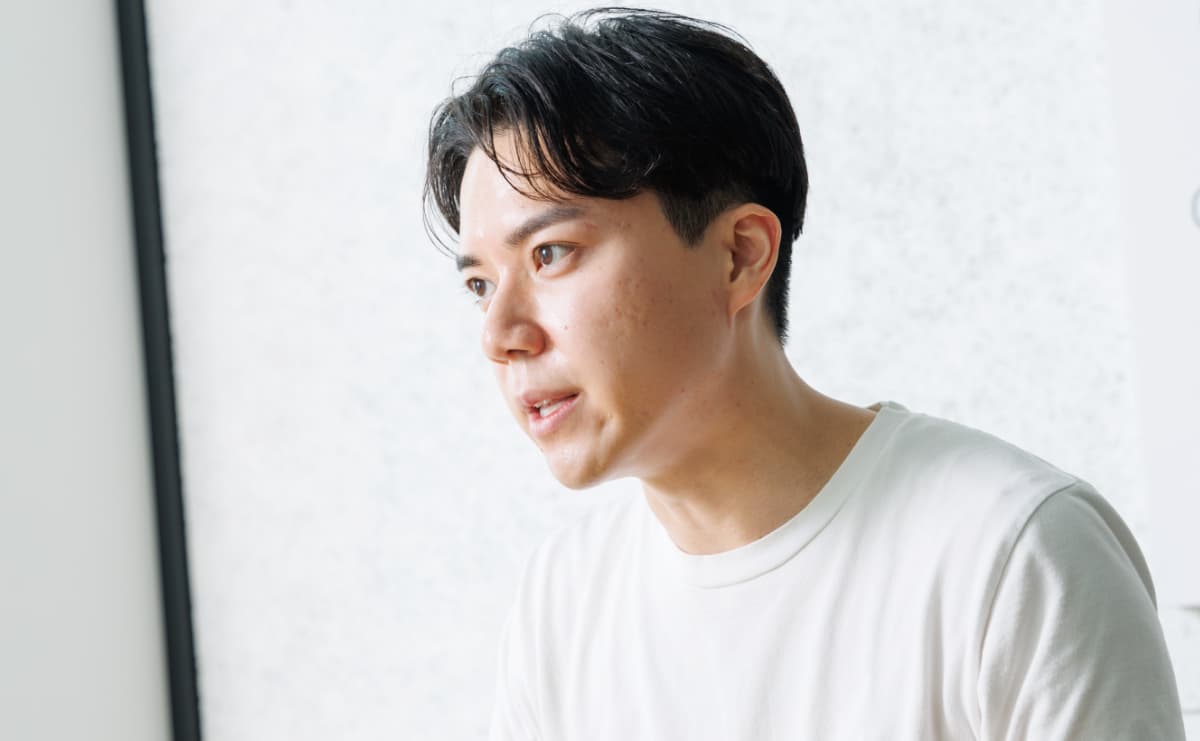 自然とオフィスに人が集まる？ カード1枚の福利厚生が社内交流を変える