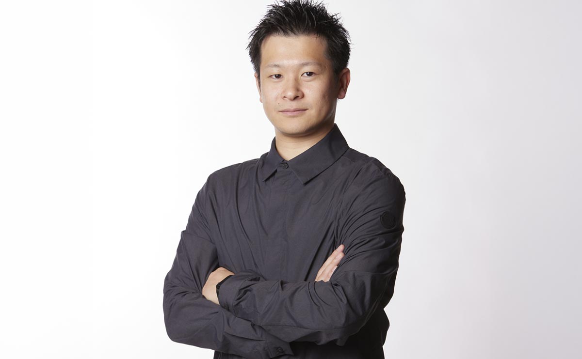 睡眠負債は解決できるか　「首が痛くならない」と評判の枕を開発した若手起業家が語る