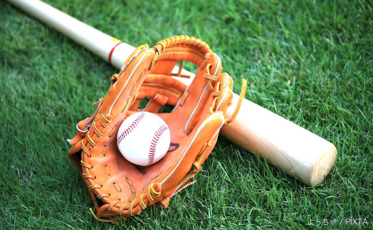 【プロ野球クイズ】複数球団で200本塁打を達成した「優勝請負人」は誰?